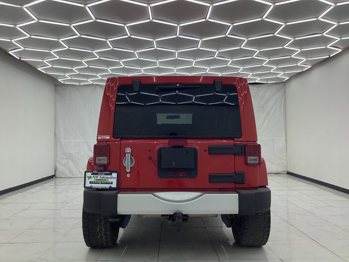 Used 2011 Jeep Wrangler Unlimited Sahara image 10