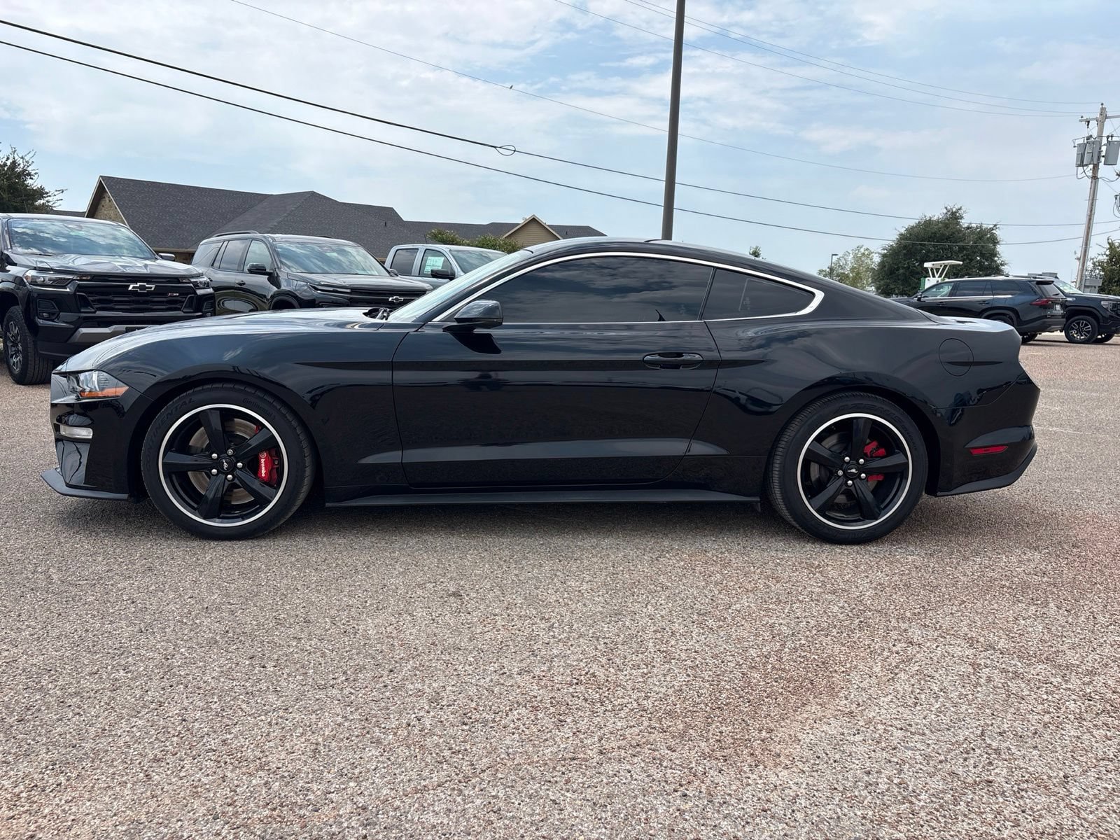 Used 2019 Ford Mustang Bullitt w/ Bullitt Electronics Package RWD image 2