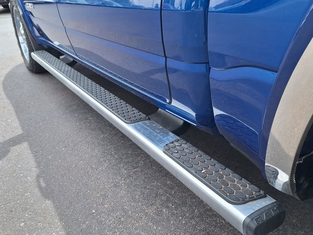 Used 2019 RAM 1500 Laramie image 33