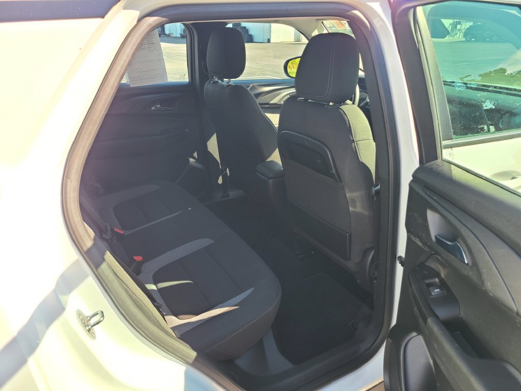 Used 2022 Chevrolet TrailBlazer LS FWD image 15
