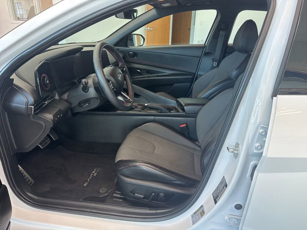 Used 2023 Hyundai Elantra N Line FWD image 11