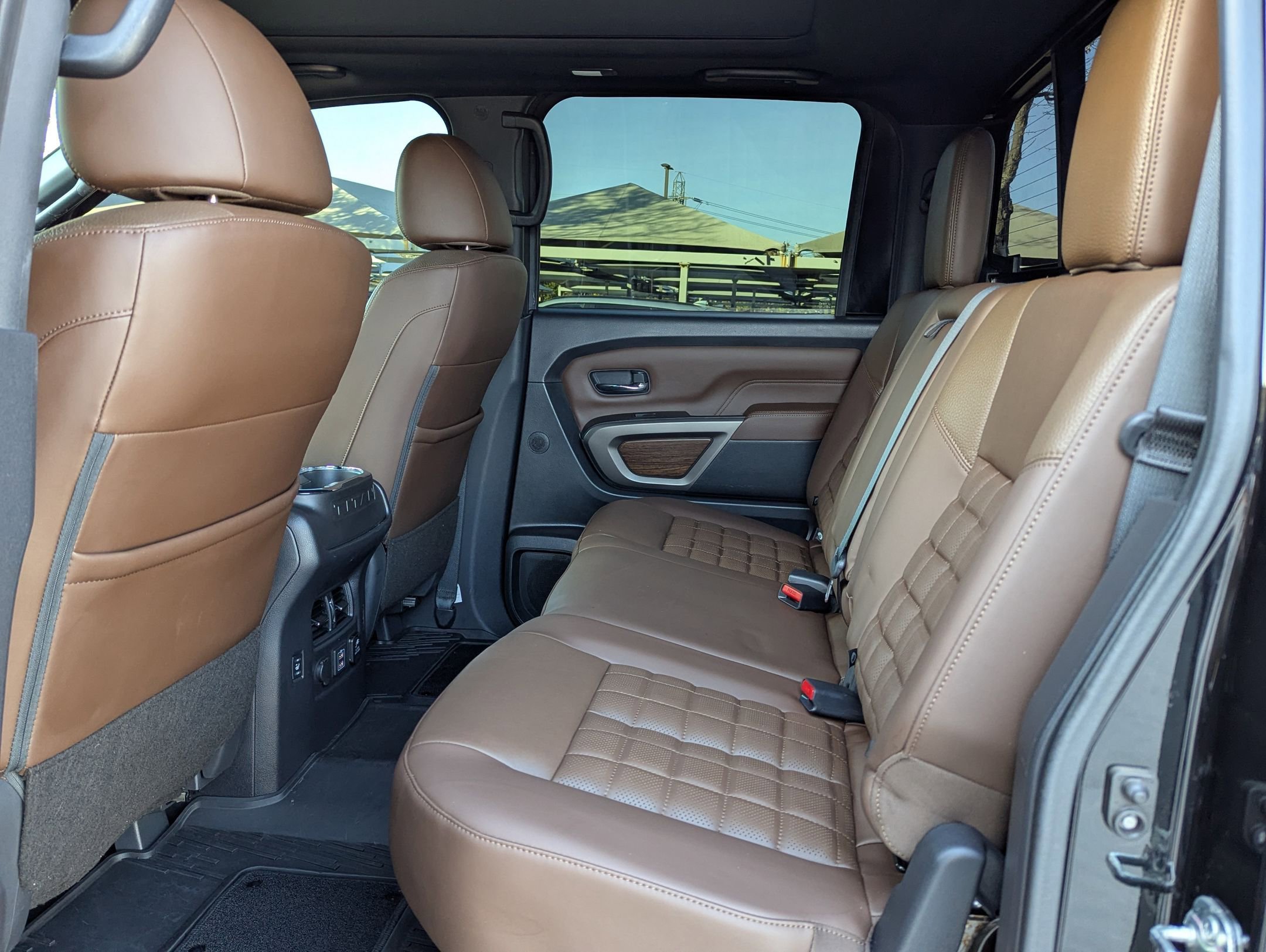 Used 2023 Nissan Titan Platinum Reserve w/ Moonroof Package image 15