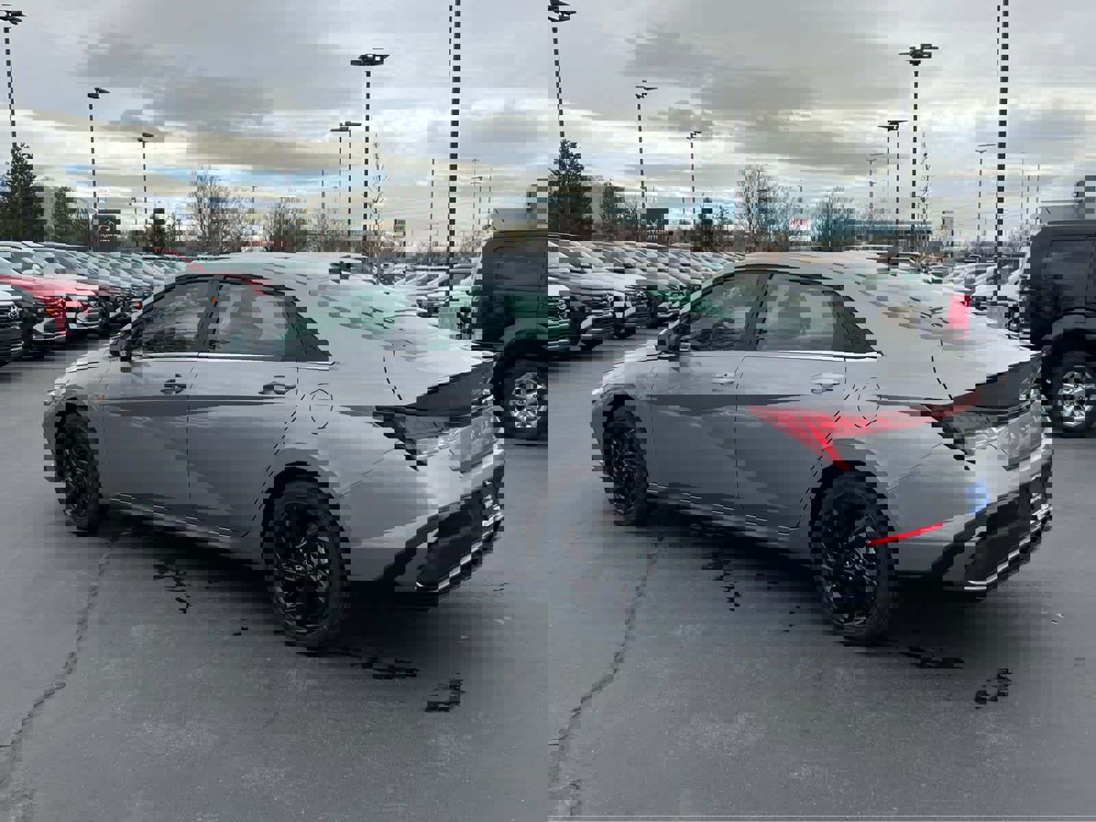 Certified 2026 Hyundai Elantra SEL Sport Premium w/ Cargo Package image 11