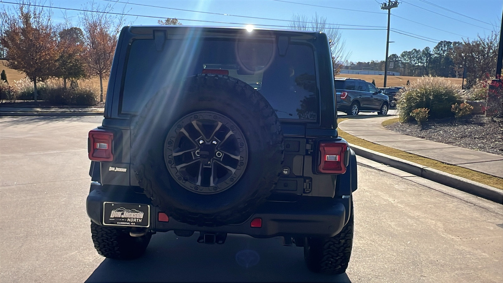 New 2025 Jeep Wrangler Unlimited Rubicon 392 image 9