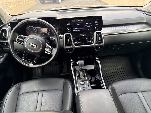 Certified 2021 Kia Sorento S w/ Panoramic Sunroof Package image 30