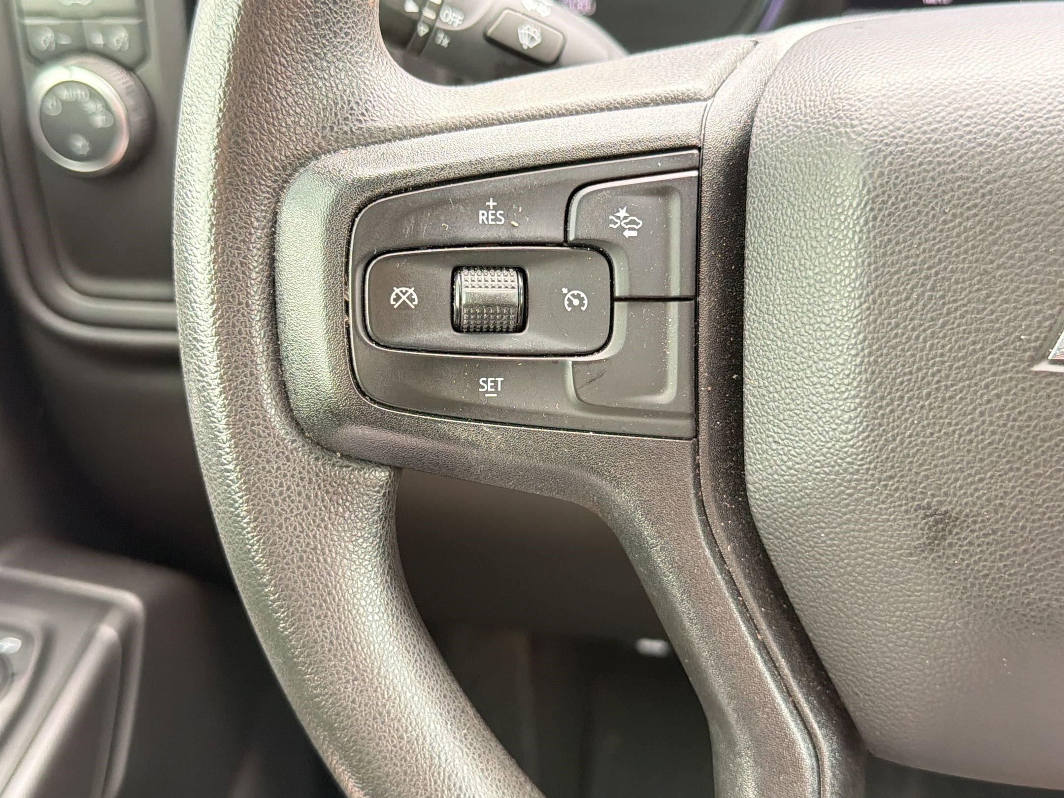 Used 2023 Chevrolet Silverado 1500 Custom RWD image 15