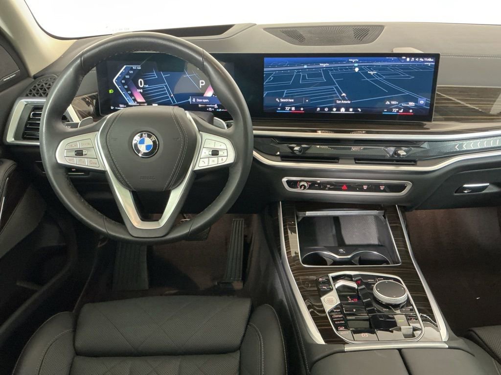 Certified 2025 BMW X7 xDrive40i w/ Premium Package image 10
