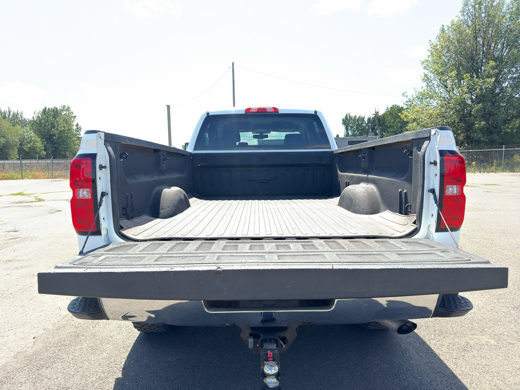 Used 2018 Chevrolet Silverado 3500 LT w/ LT Convenience Package AWD/4WD image 10