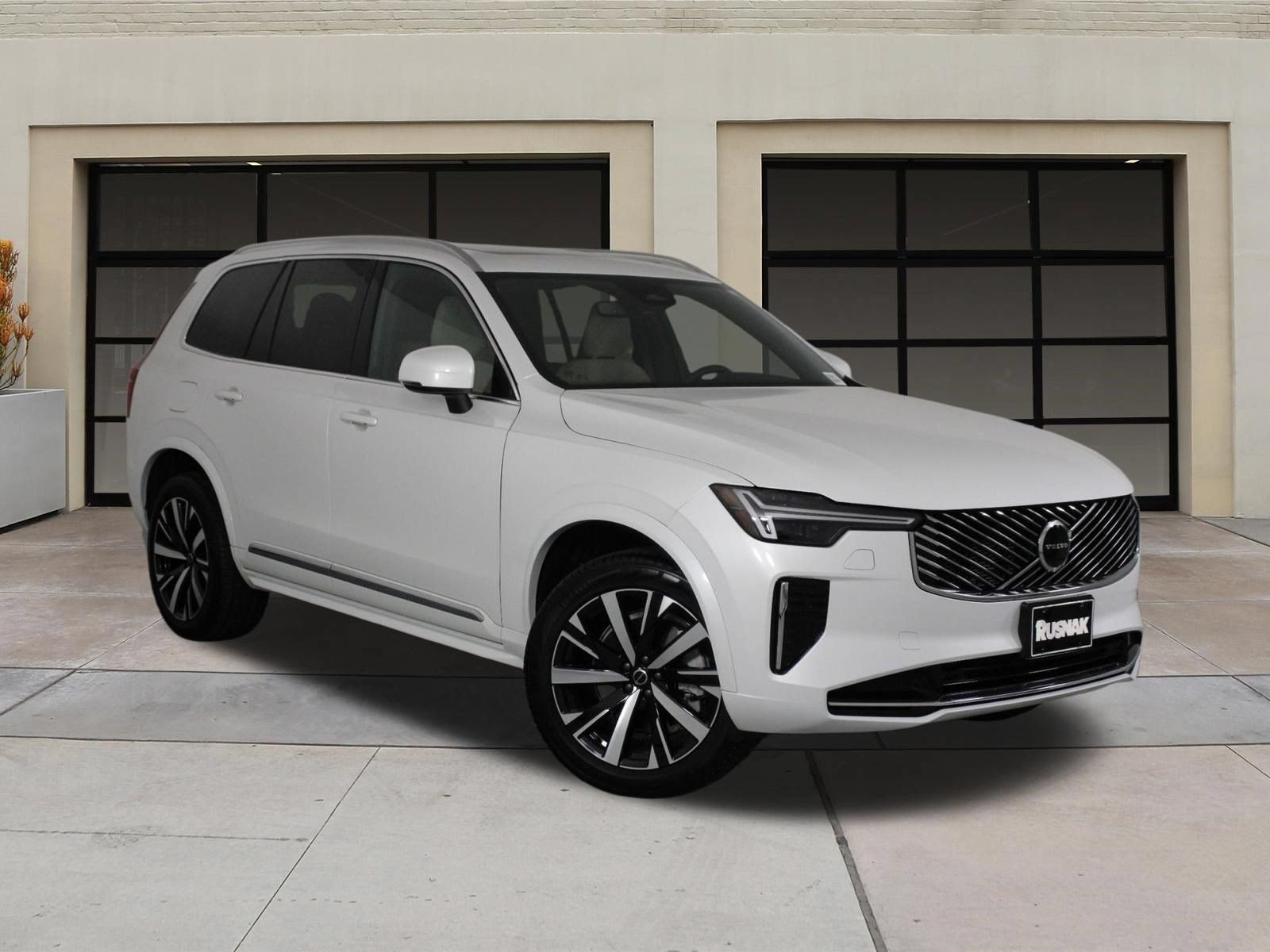Certified 2026 Volvo XC90 B5 Core AWD/4WD image 34