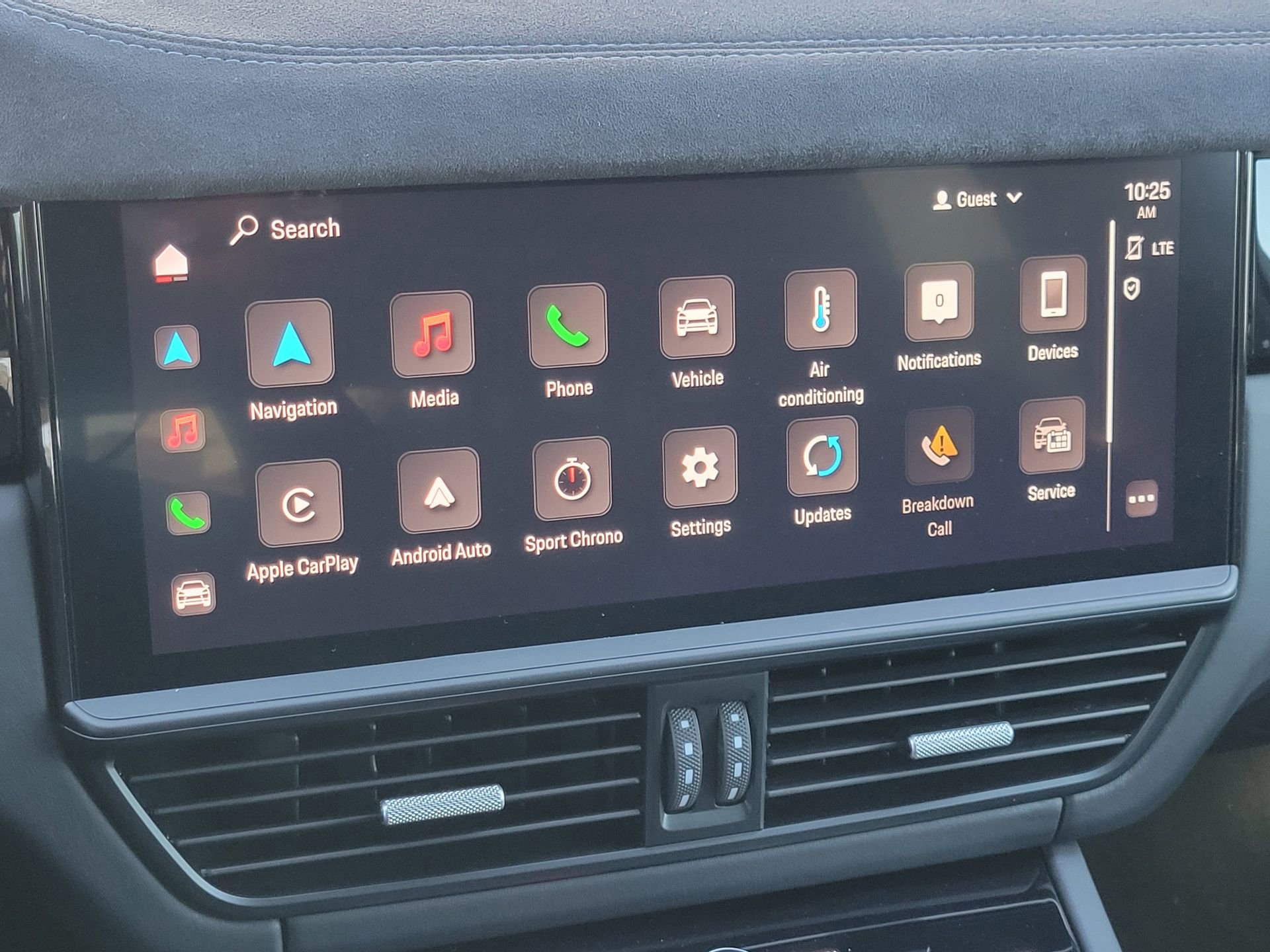 Certified 2023 Porsche Cayenne Turbo GT image 17