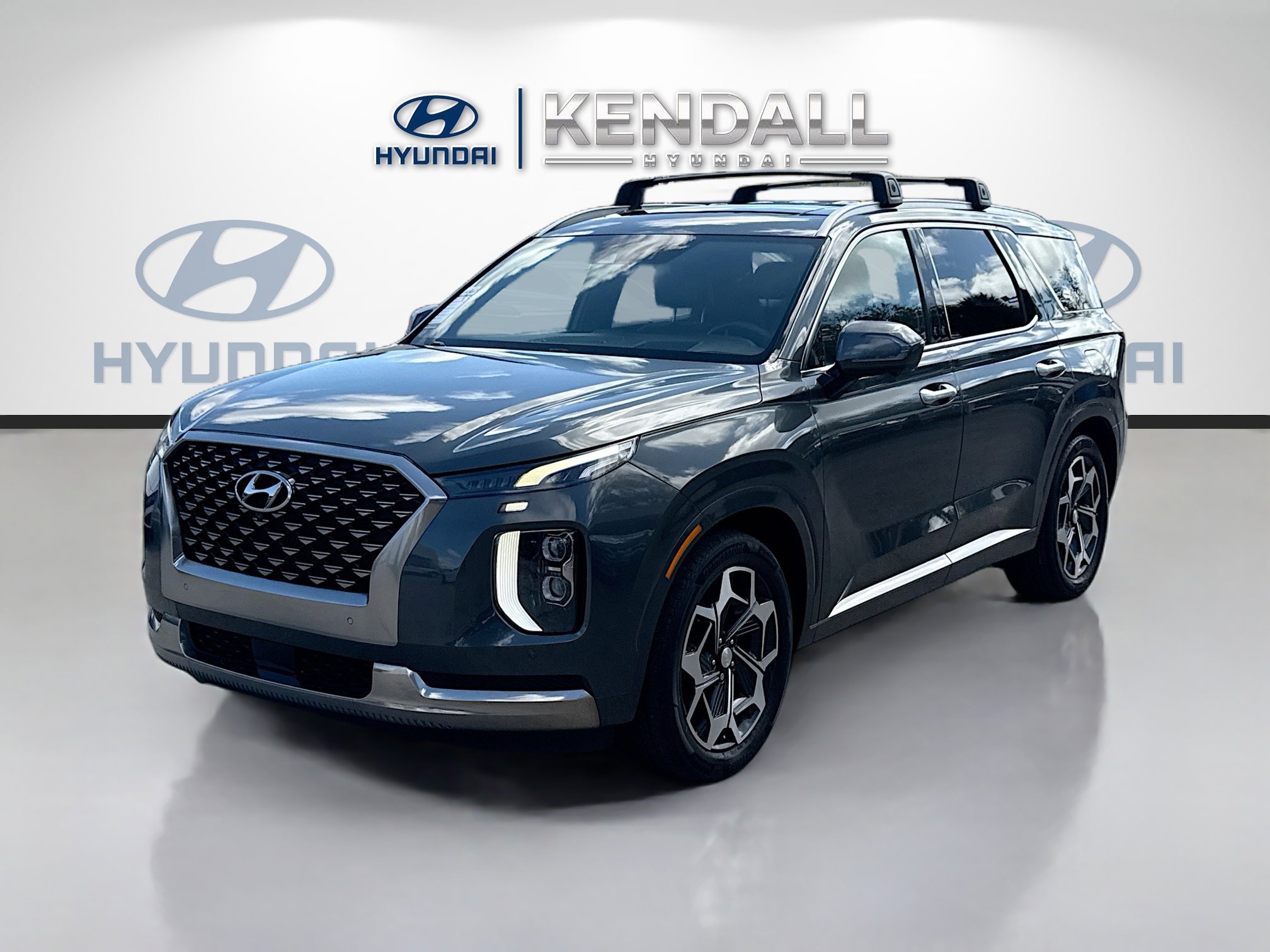 Used 2022 Hyundai Palisade Calligraphy image 3