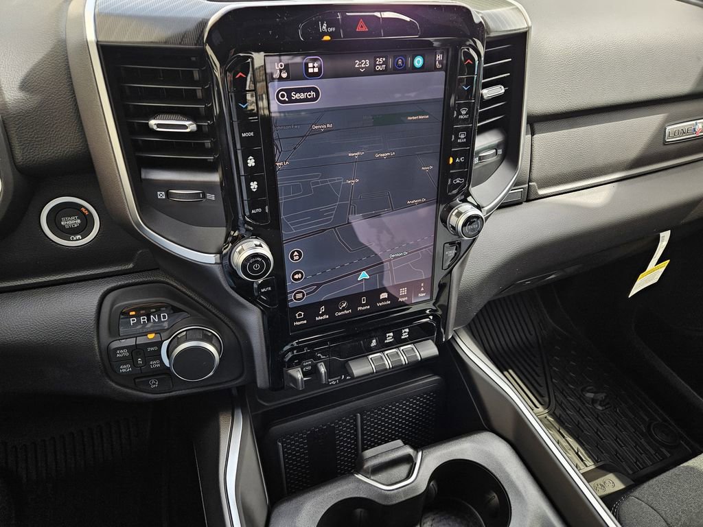 New 2026 RAM 1500 4x4 Crew Cab image 16