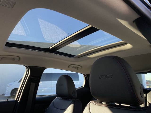 New 2027 Chevrolet Bolt RS w/ Technology Package image 18