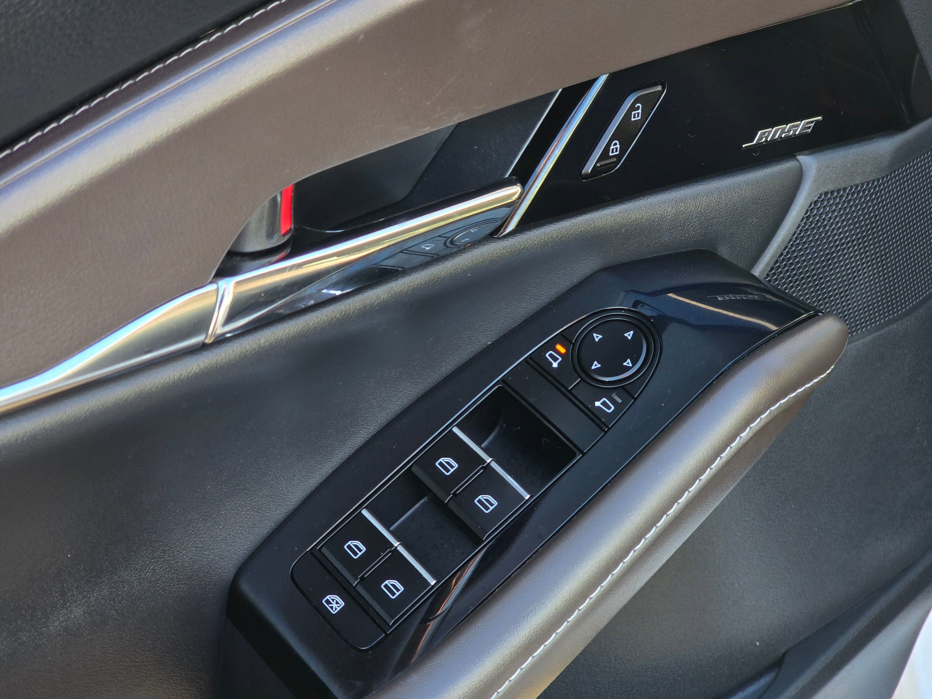 Used 2021 MAZDA CX-30 2.5 Turbo w/ Premium Package image 37