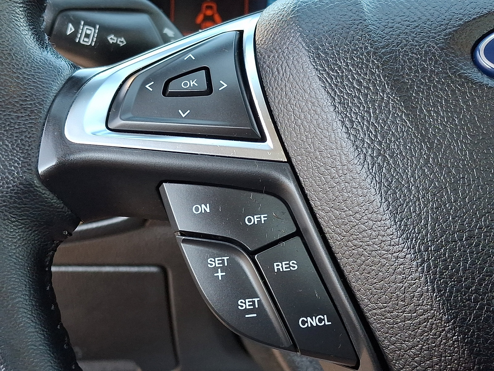 Certified 2023 Ford Edge SEL w/ Convenience Package AWD/4WD image 23