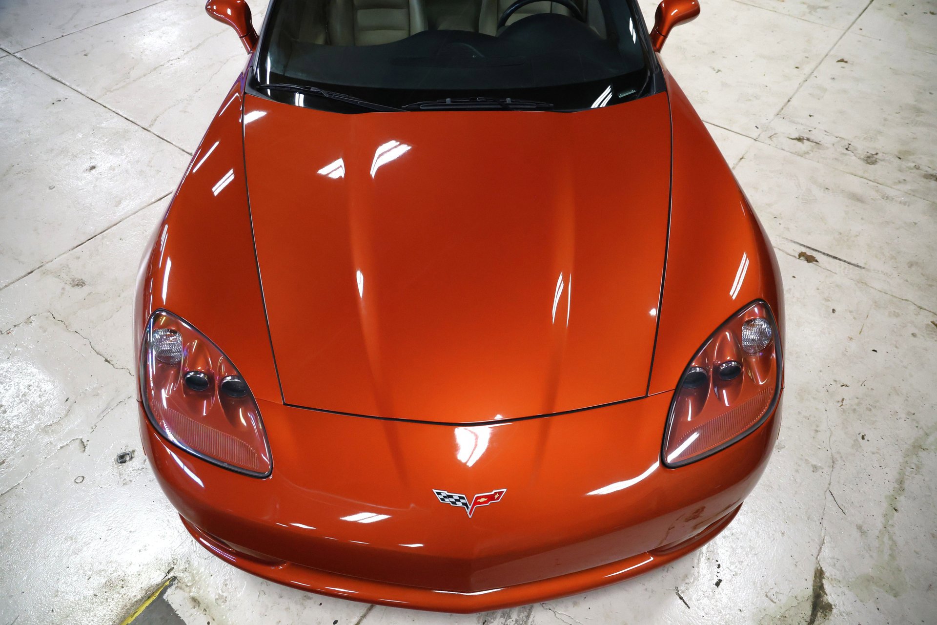Used 2005 Chevrolet Corvette Coupe w/ Performance Handling Package image 6