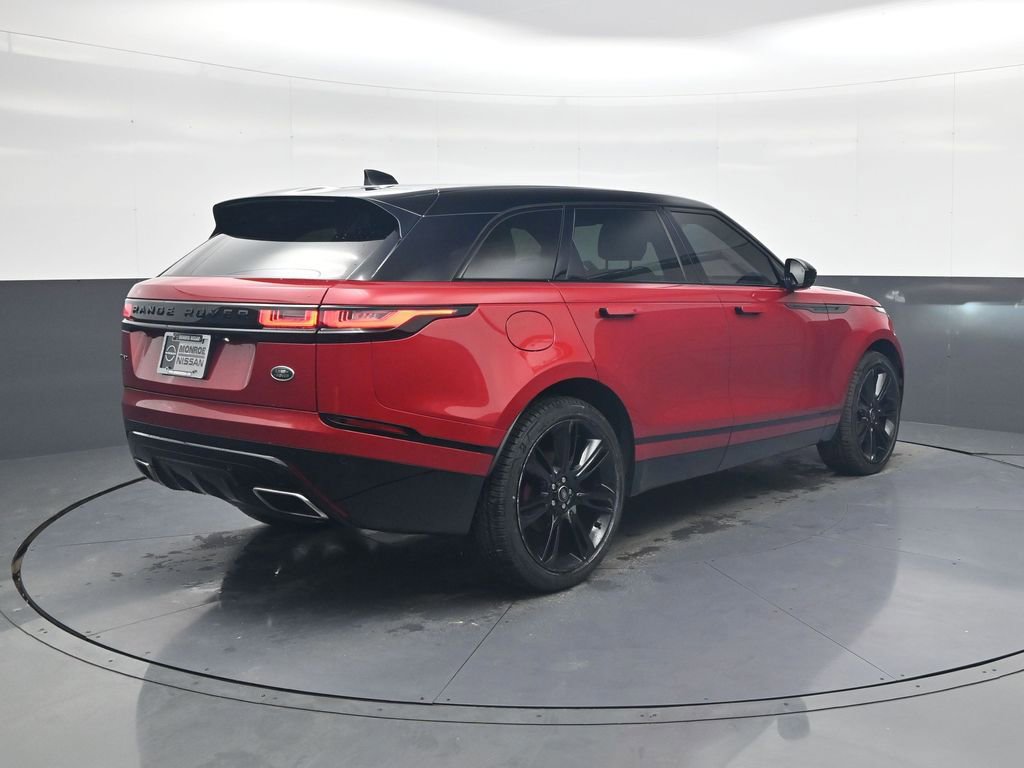 Used 2023 Land Rover Range Rover Velar R-Dynamic S image 6