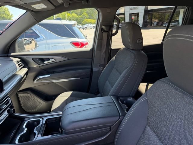 Certified 2024 Chevrolet Traverse LT FWD image 16