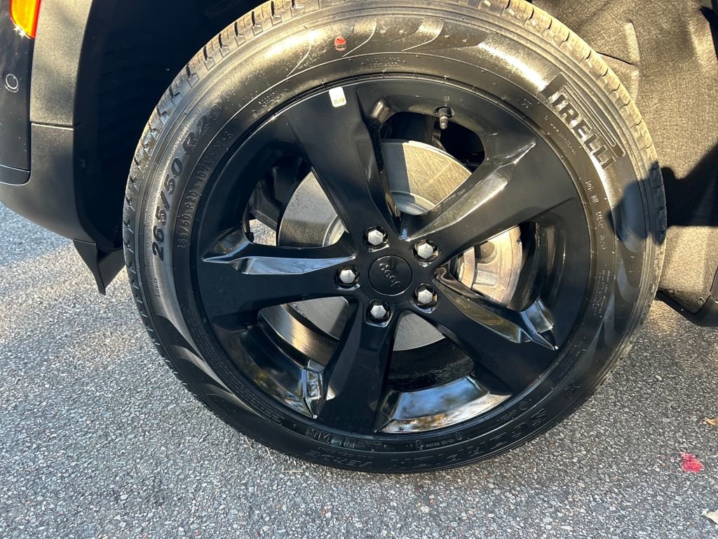 New 2025 Jeep Grand Cherokee L Limited w/ Luxury Tech Group II image 11