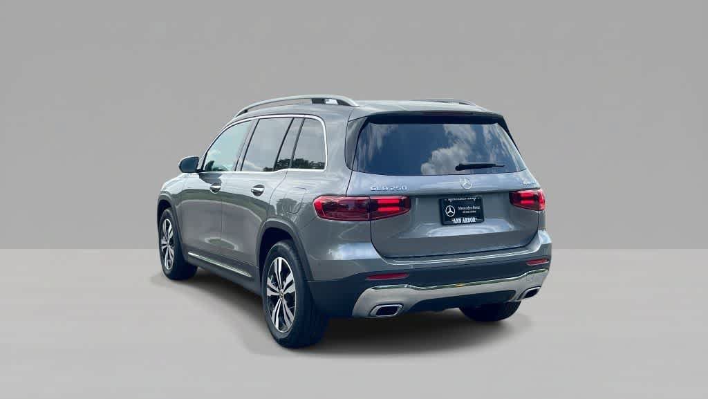 New 2026 Mercedes-Benz GLB 250 4MATIC image 6