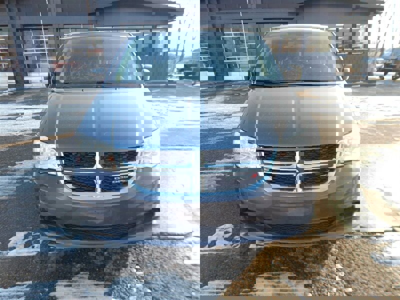 Used 2017 Dodge Grand Caravan SE w/ Power Window Group image 4