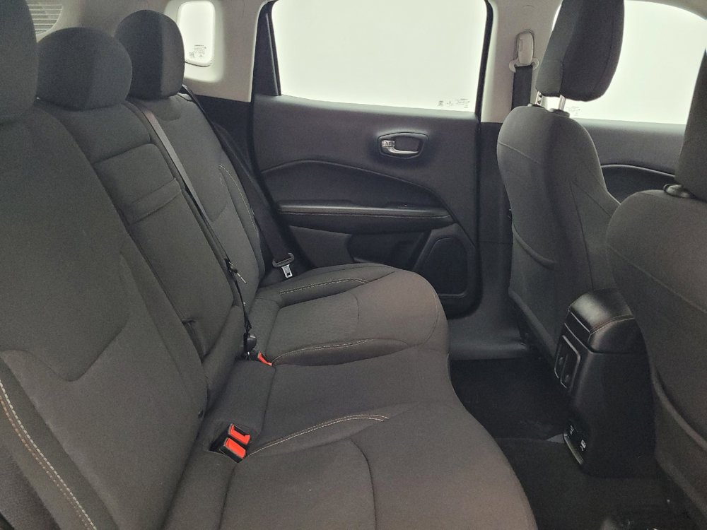 Used 2019 Jeep Compass Sport image 19
