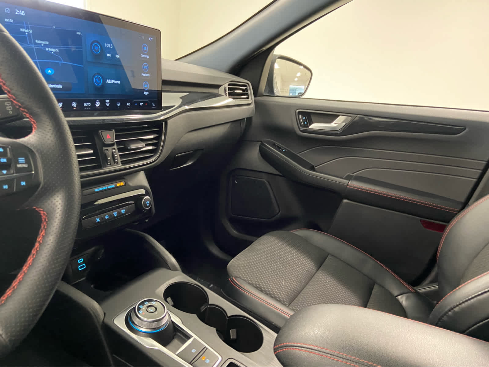 Used 2023 Ford Escape ST-Line w/ Tech Pack #1 image 39