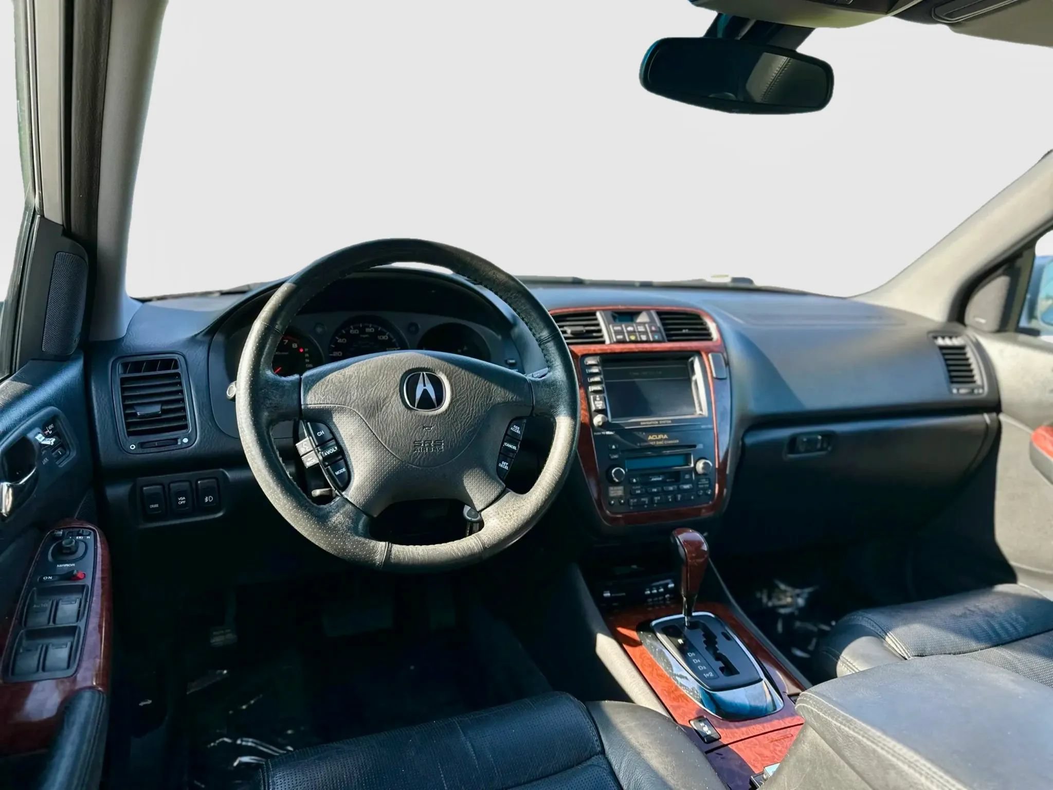 Used 2004 Acura MDX Touring AWD/4WD image 12