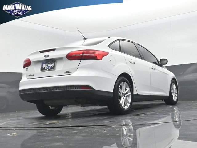 Used 2015 Ford Focus SE FWD image 23