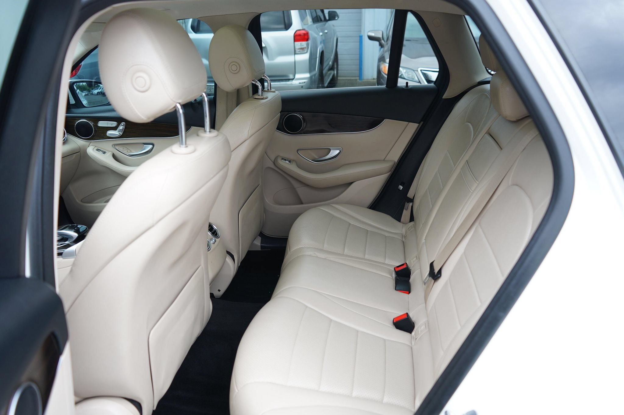 Used 2017 Mercedes-Benz GLC 300 image 16