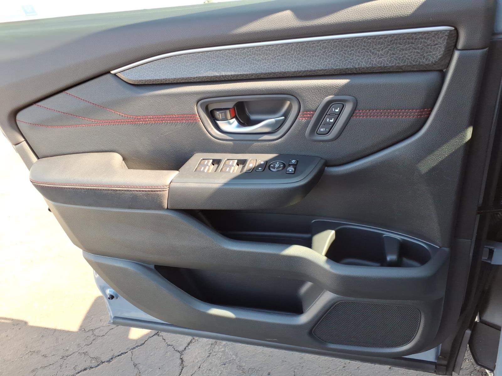 New 2026 Honda Pilot Black Edition image 12