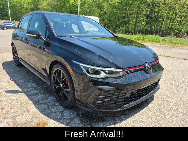 Used 2024 Volkswagen GTI SE FWD image 11