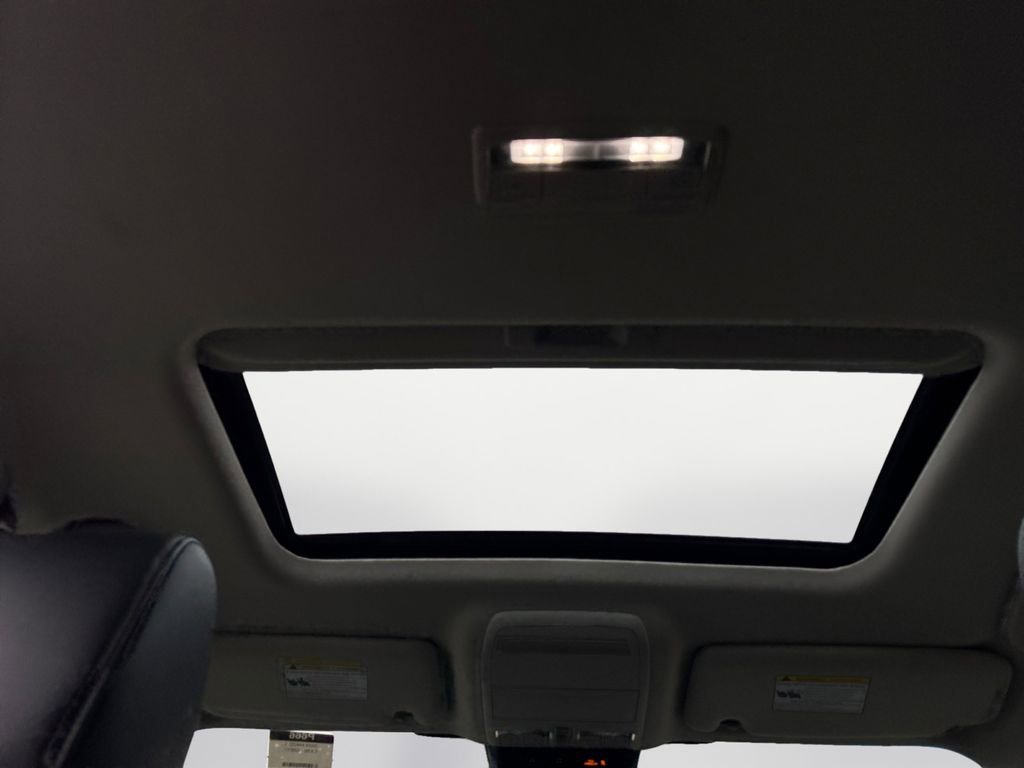 Used 2024 MAZDA CX-90 3.3 Turbo w/ Preferred Plus image 17