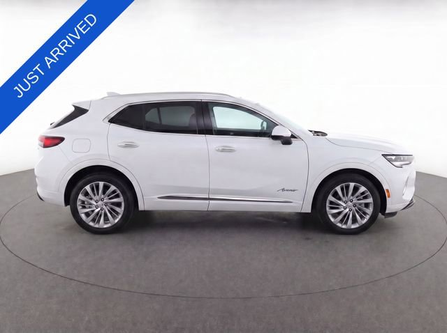 Used 2025 Buick Envision Avenir AWD/4WD image 2