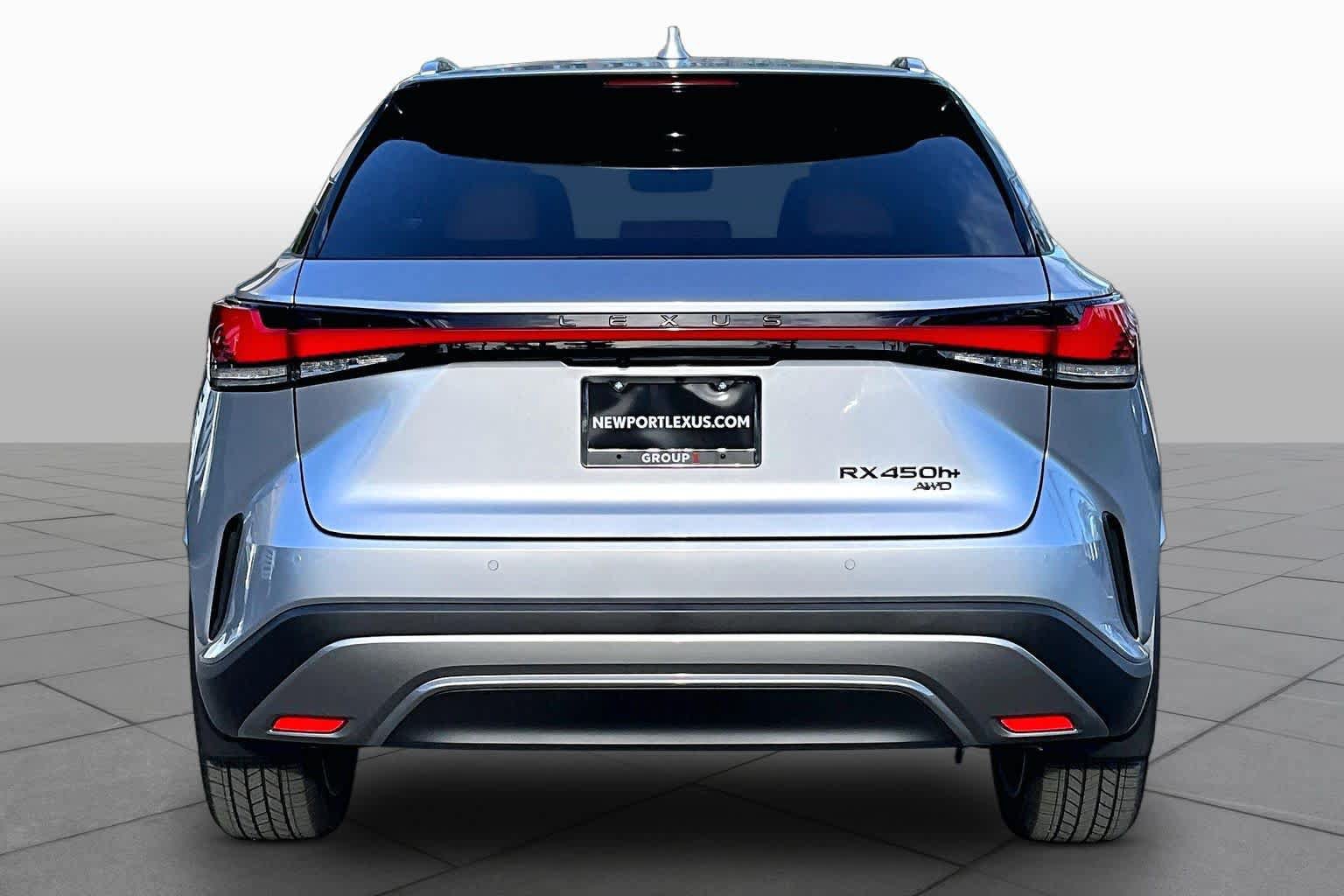 New 2026 Lexus RX 450h AWD w/ Convenience Package image 4