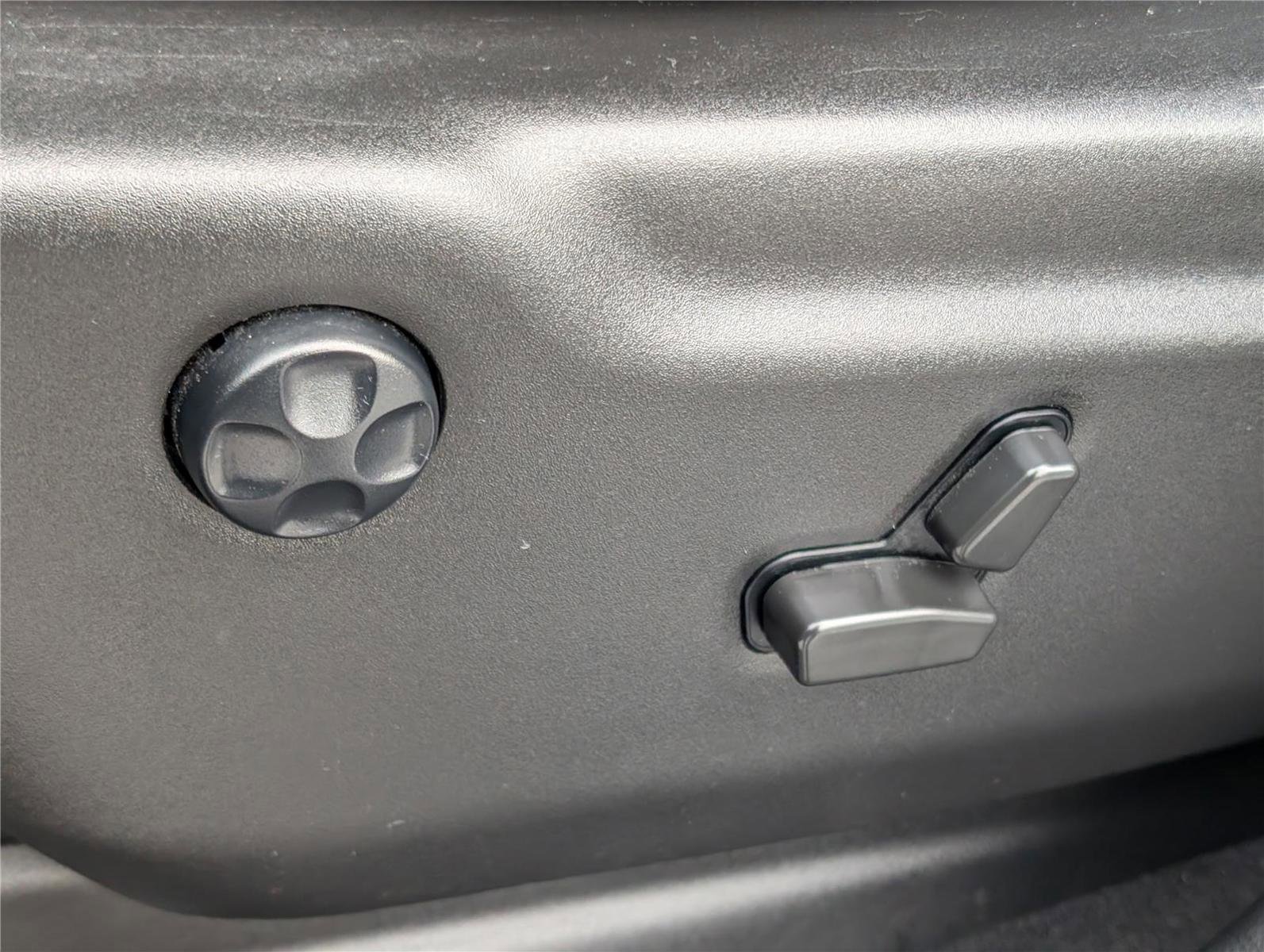 Used 2021 Dodge Durango GT w/ Blacktop Package image 22