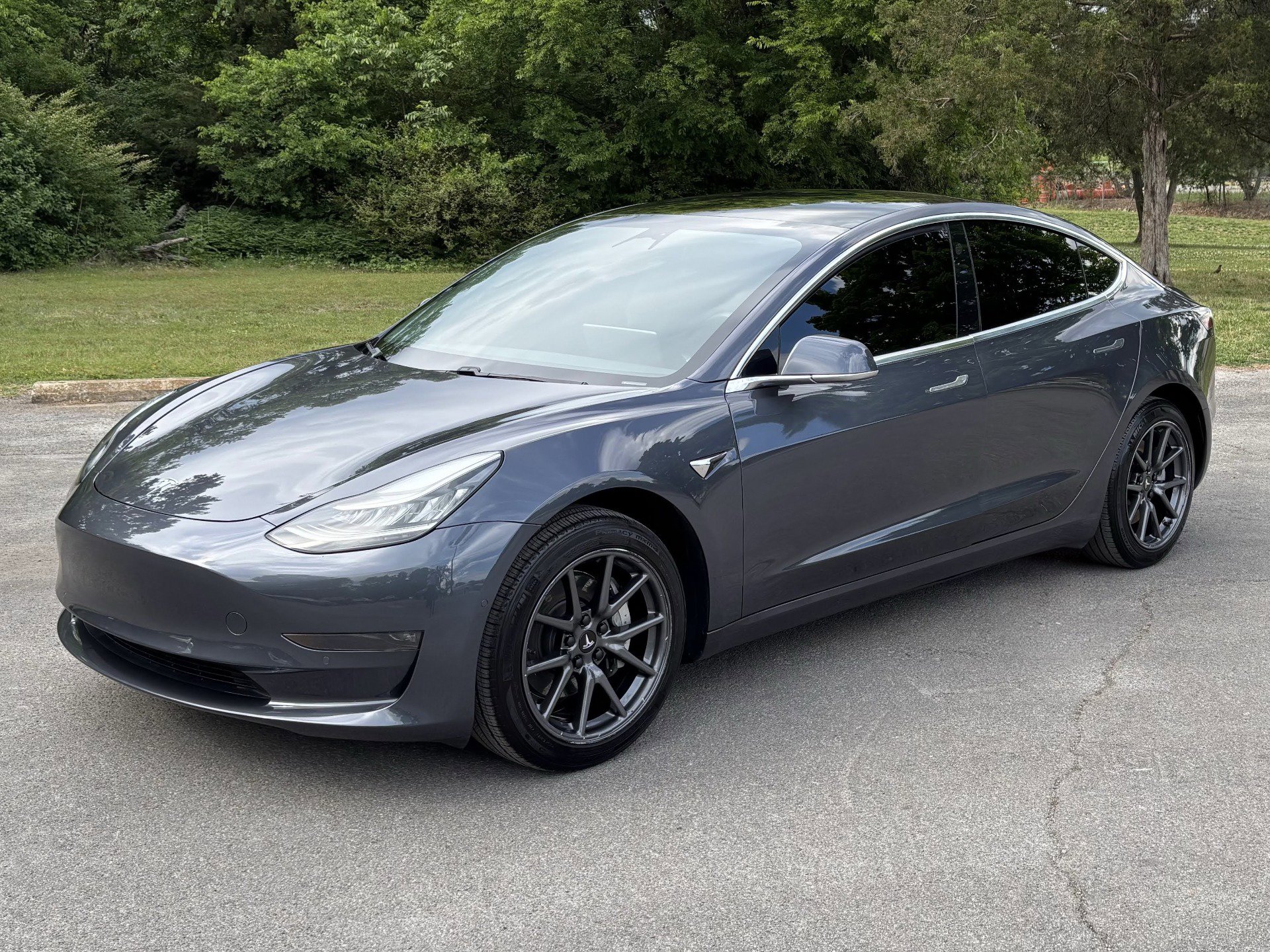 Used 2019 Tesla Model 3 Standard Range Plus RWD image 2