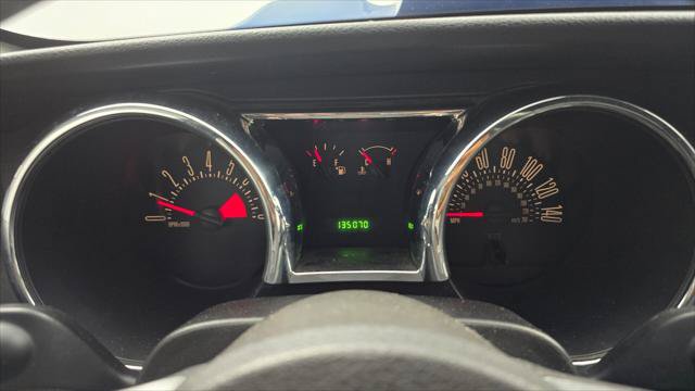 Used 2006 Ford Mustang GT RWD image 15