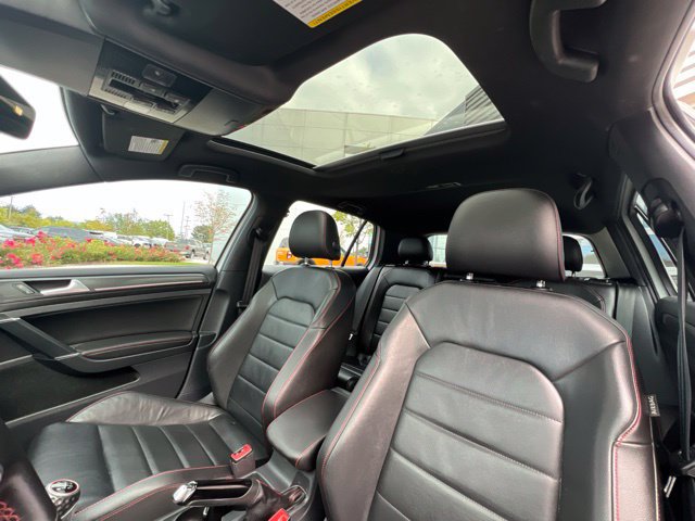 Used 2020 Volkswagen GTI Autobahn FWD image 23