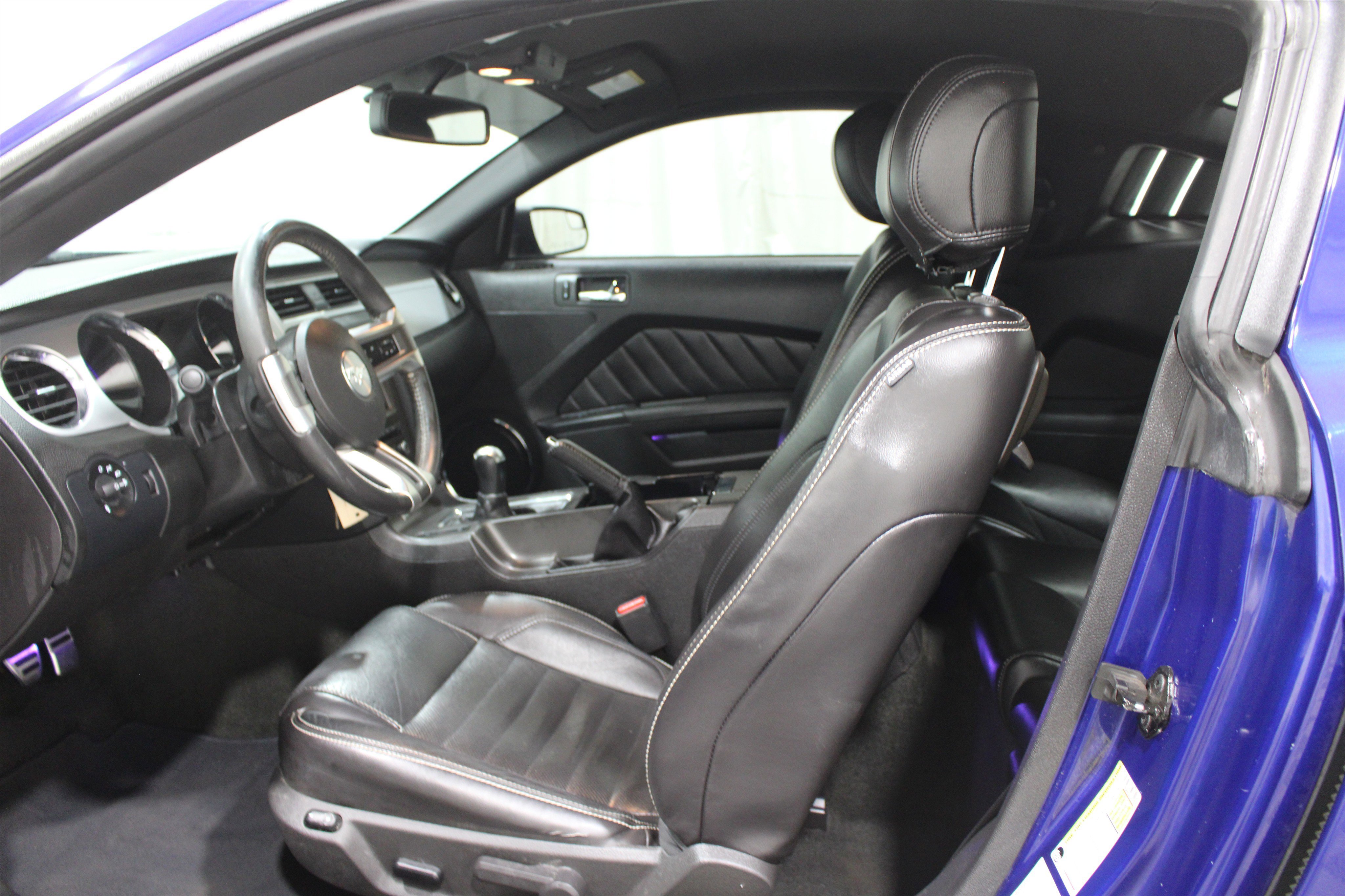 Used 2014 Ford Mustang Premium w/ Electronics Package image 3