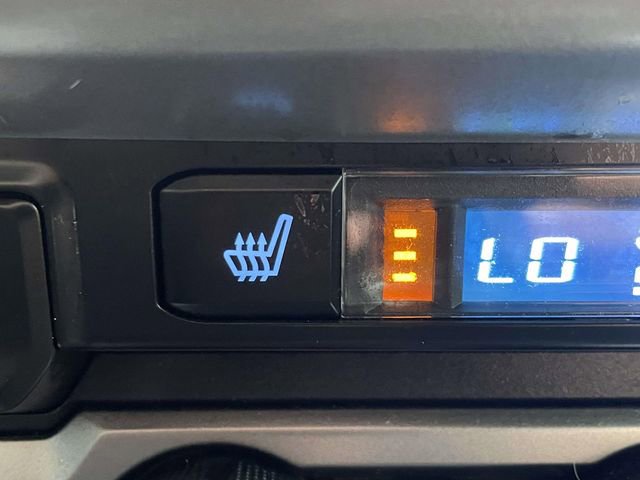 Used 2020 Toyota Tacoma Limited image 28