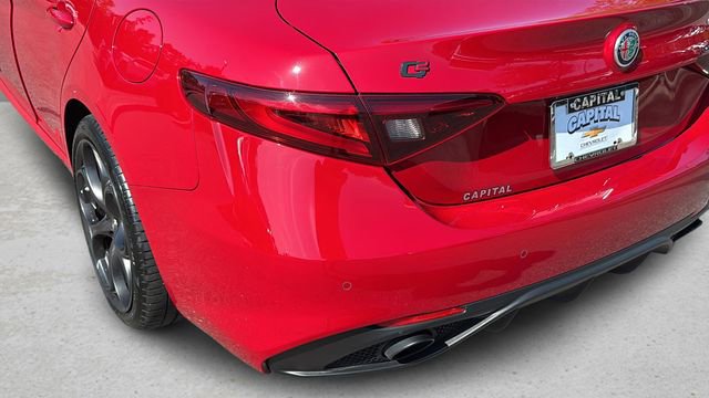 Used 2023 Alfa Romeo Giulia Estrema image 37