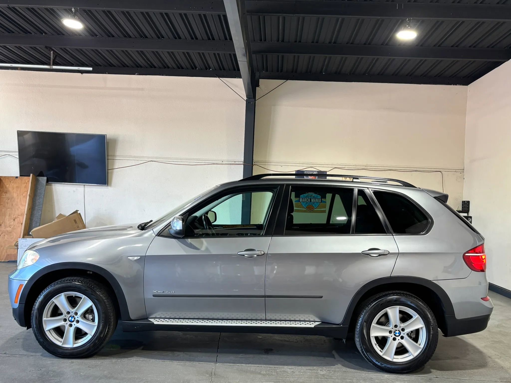 Used 2012 BMW X5 xDrive35d image 5