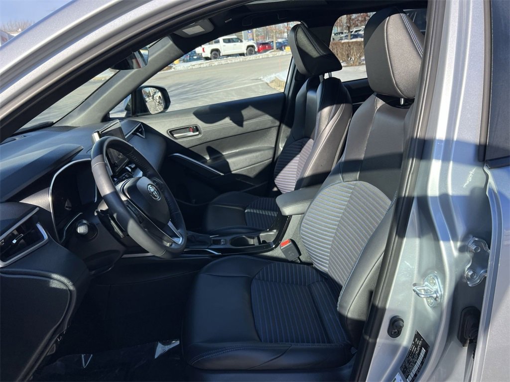 Used 2024 Toyota Corolla Cross XSE image 13