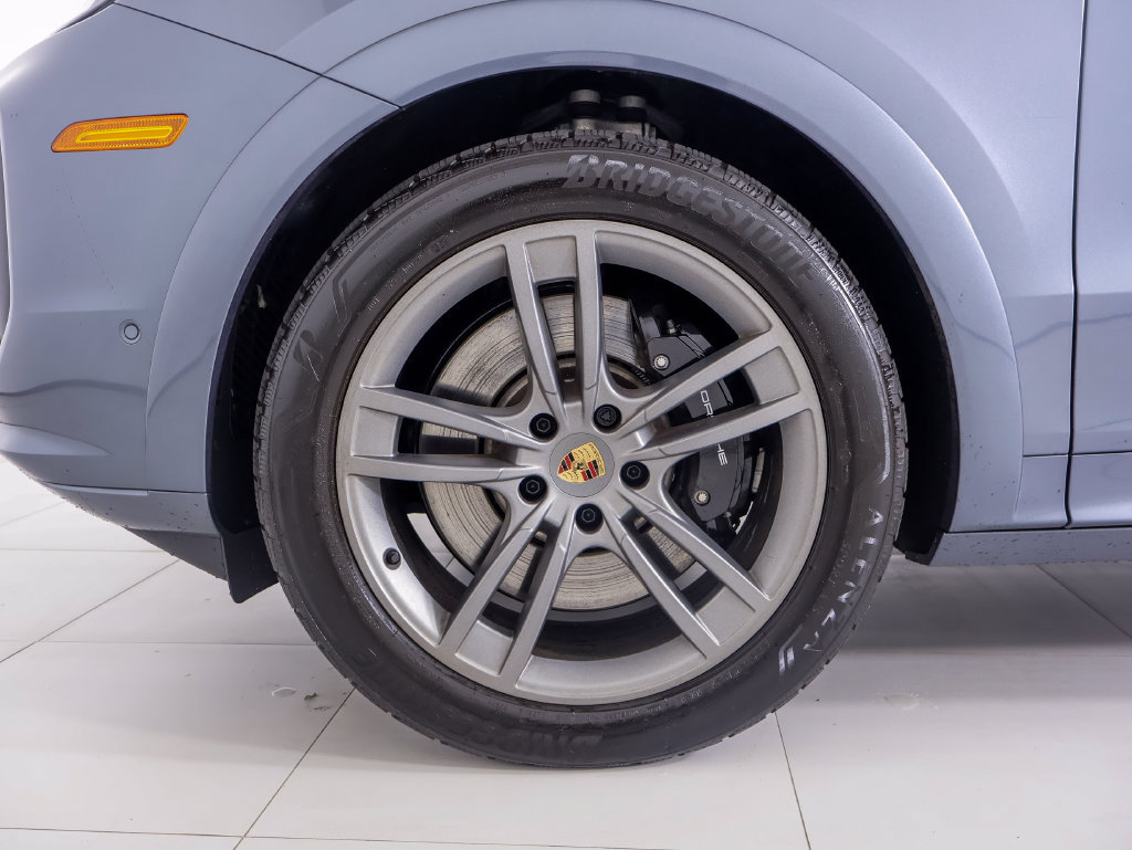 Certified 2026 Porsche Cayenne S AWD/4WD image 31