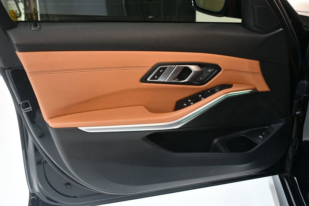 Used 2021 BMW 330i xDrive Sedan image 22