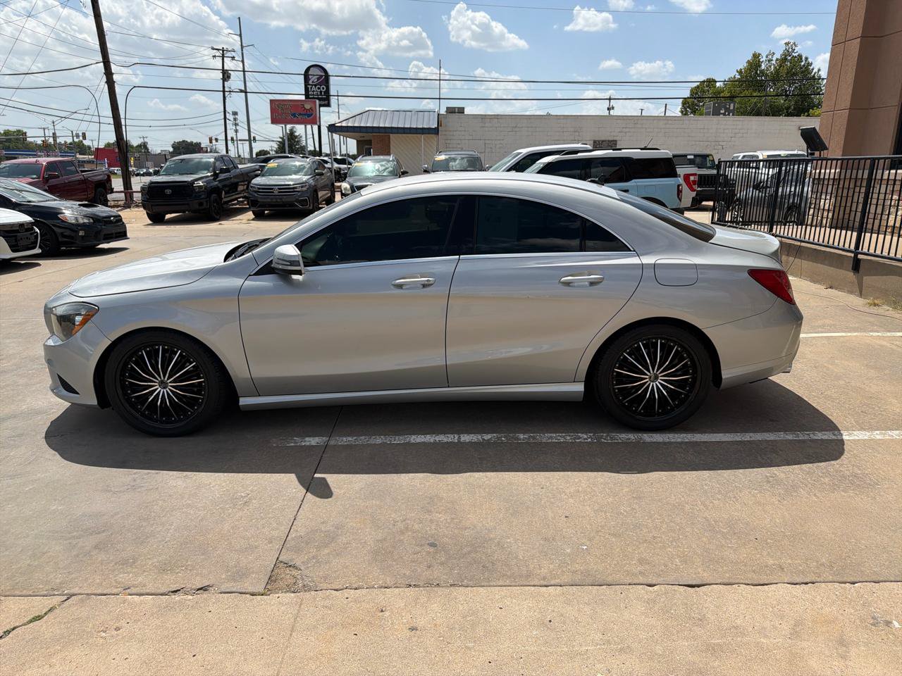 Used 2015 Mercedes-Benz CLA 250 4MATIC image 8