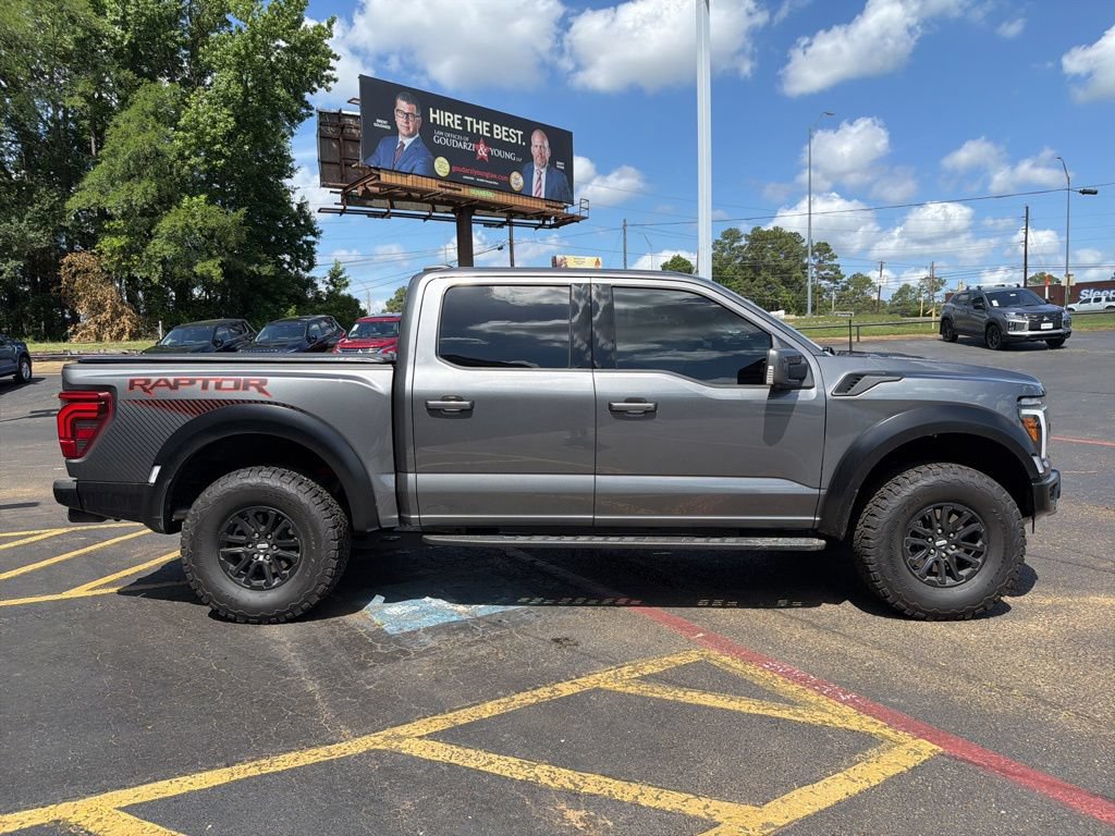 Used 2025 Ford F150 Raptor AWD/4WD image 5