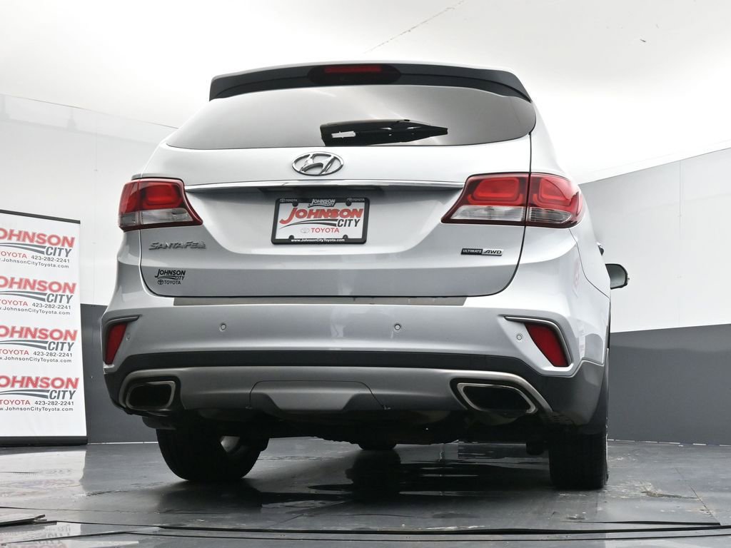 Used 2017 Hyundai Santa Fe SE image 39