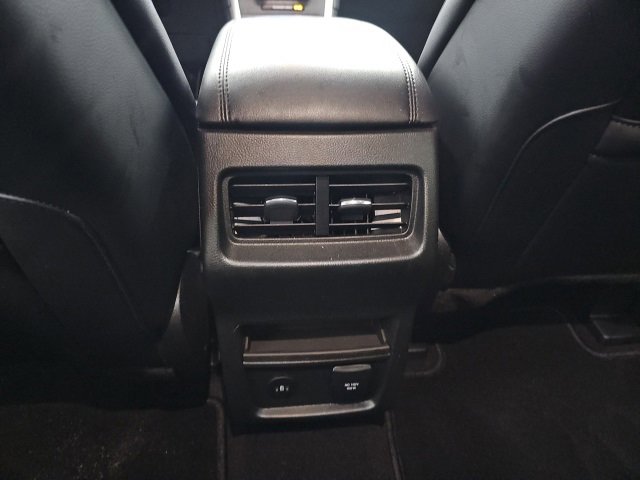 Used 2024 Ford Edge SEL w/ Convenience Package image 32